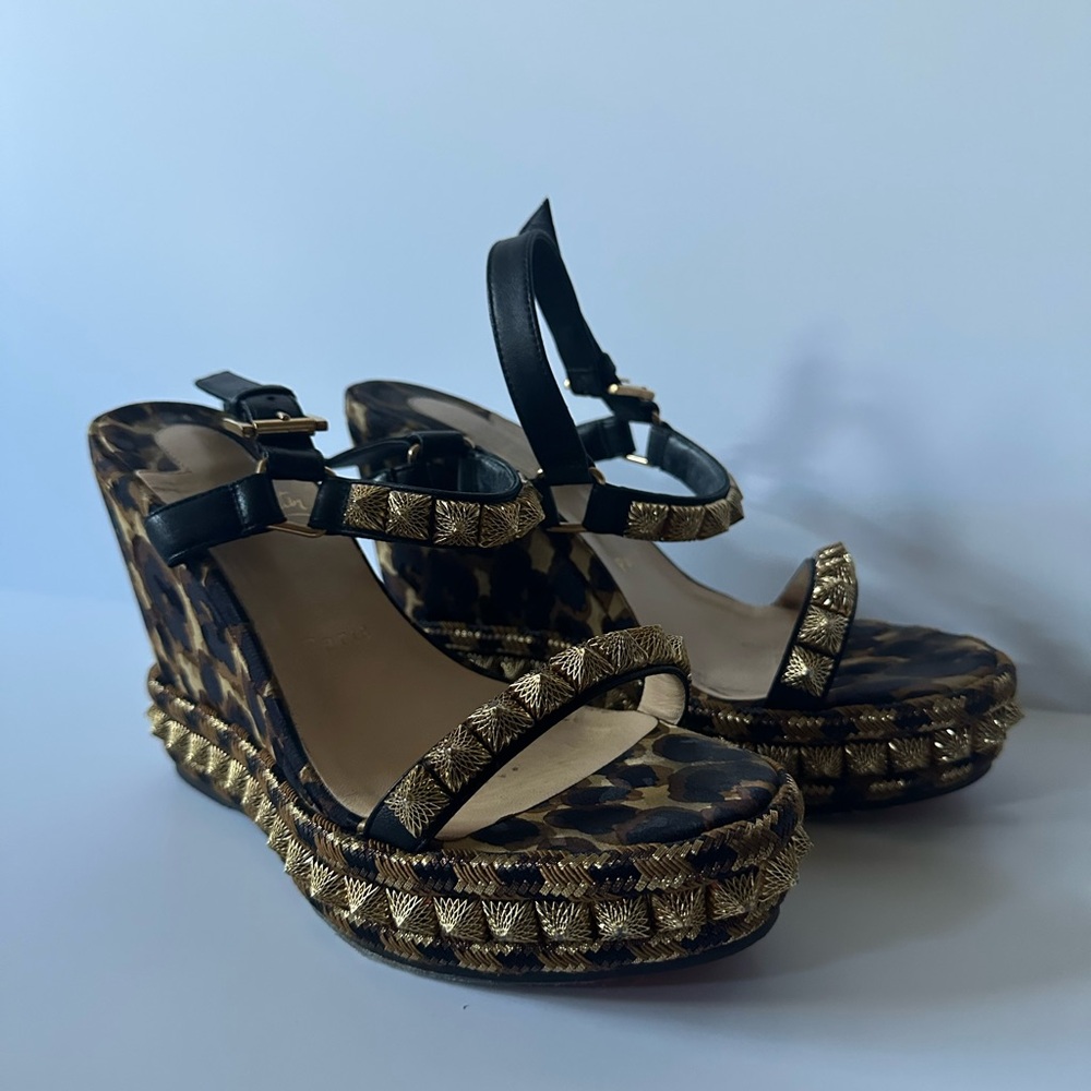 Leopard Print Wedge Sandals with Gold Embellishment - Black & Gold - Picture 3 of 12